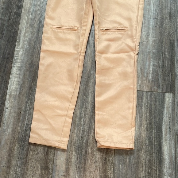 Spirit Halloween Adult Women's Ghostbusters Jumpsuit Costume Size Small - Picture 2 of 6